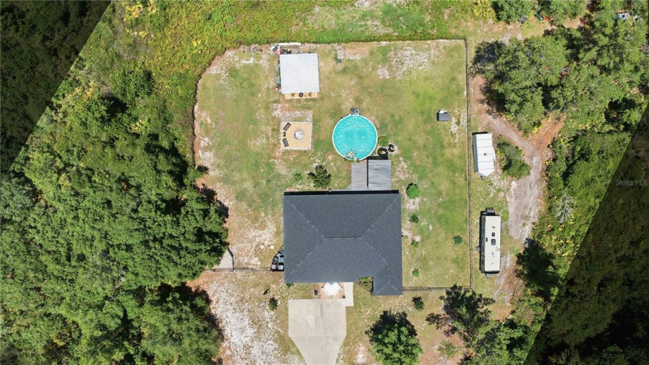 495 Fisher Road, Ocklawaha, FL 32179 Photo