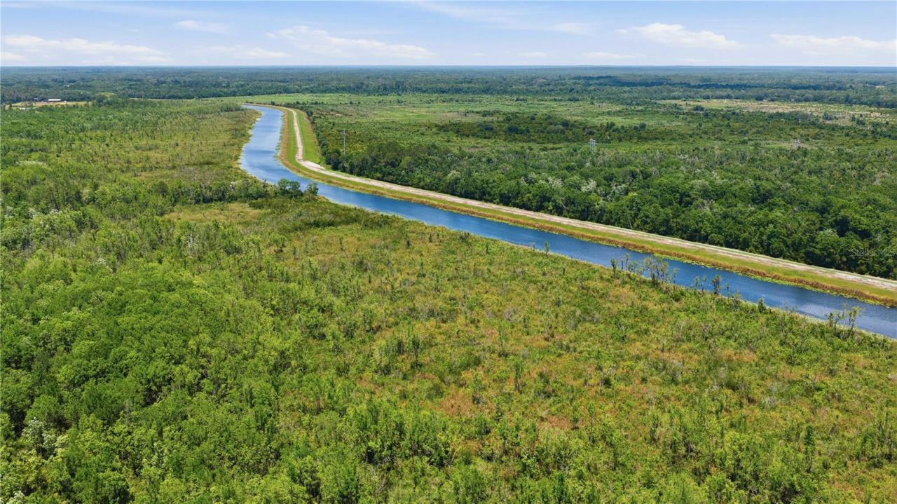 495 Fisher Road, Ocklawaha, FL 32179 Photo
