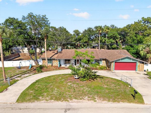16206 SEA PINES DRIVE , HUDSON, FL 34667