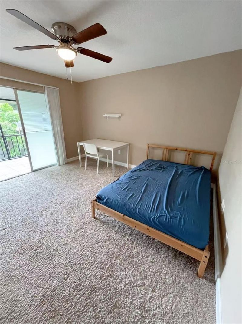 14402 Reuter Strasse Circle, Unit 223, Tampa, FL 33613 Photo