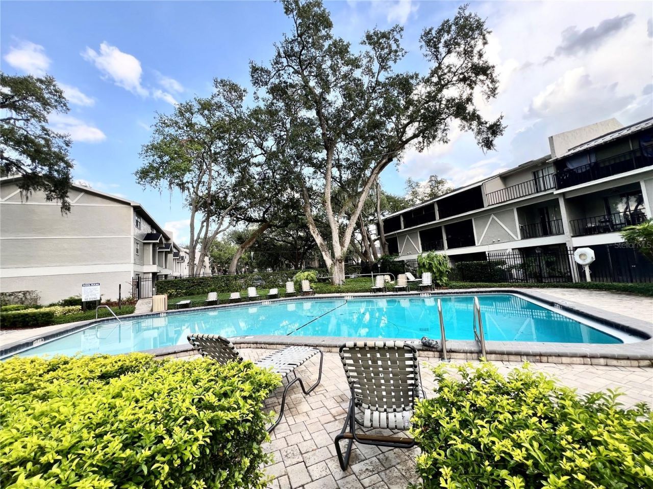 14402 Reuter Strasse Circle, Unit 223, Tampa, FL 33613 Photo