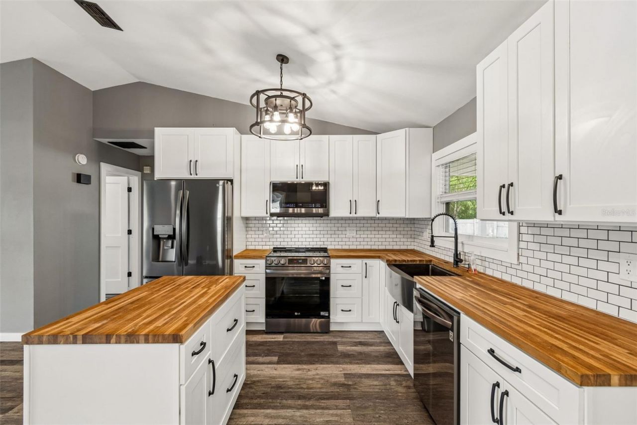 9506 Andy Drive, Hudson, FL 34669 Photo