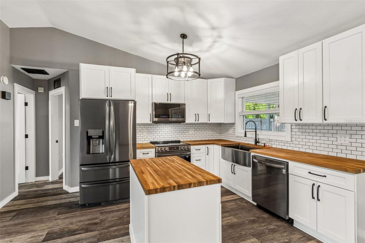 9506 Andy Drive, Hudson, FL 34669 Photo
