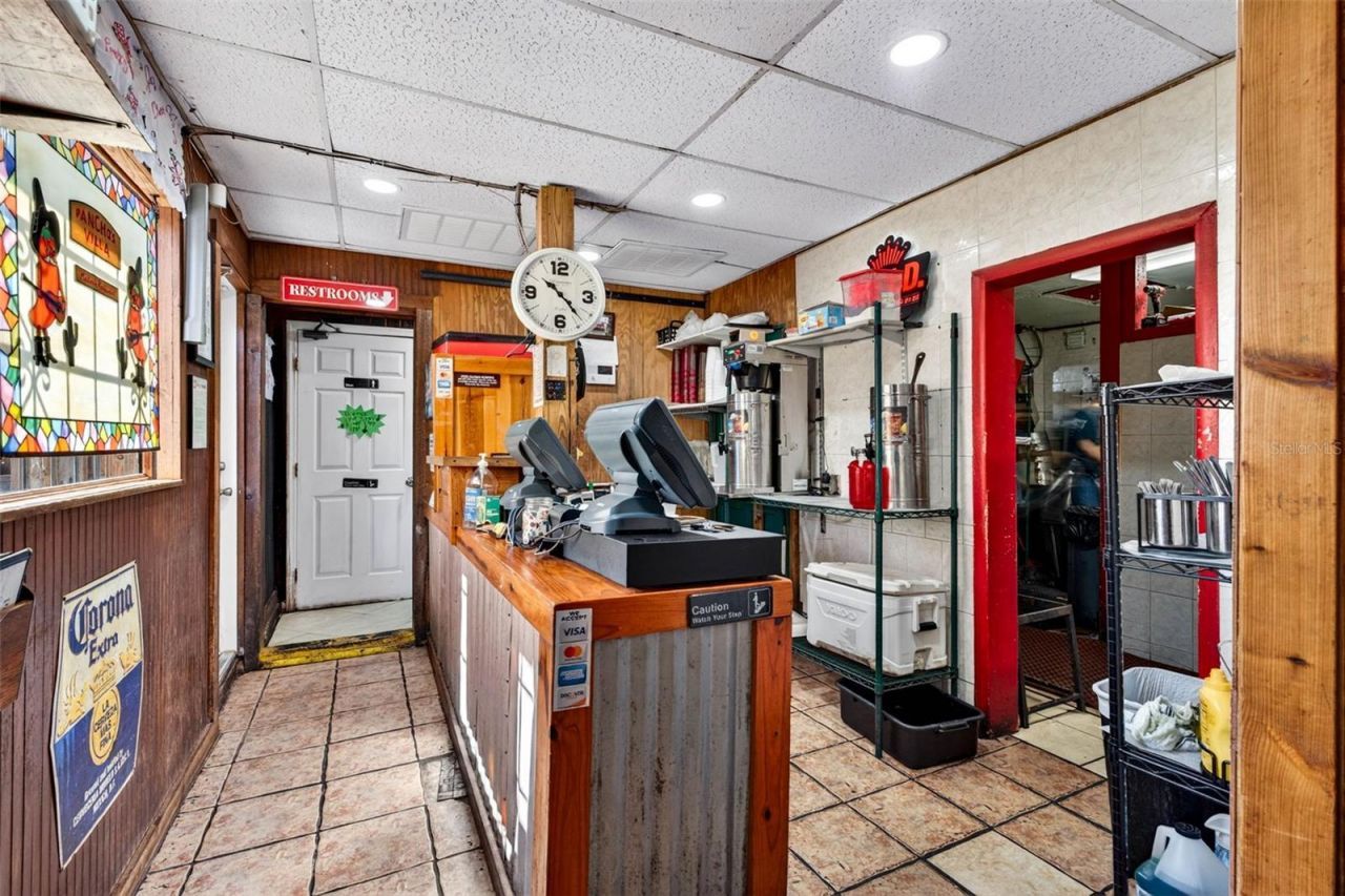 32750 Pennsylvania Avenue, San Antonio, FL 33576 Photo