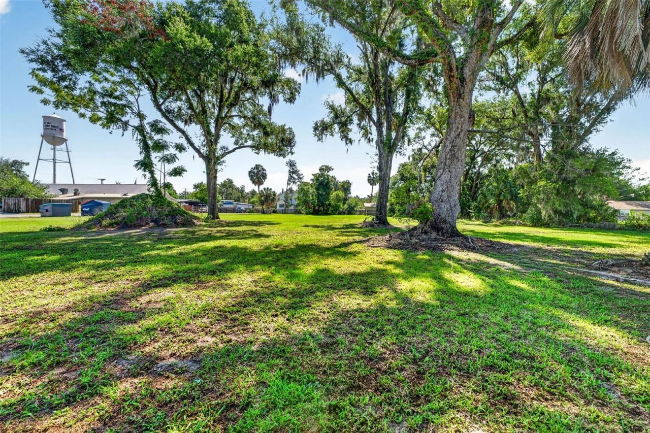 32750 Pennsylvania Avenue, San Antonio, FL 33576 Photo