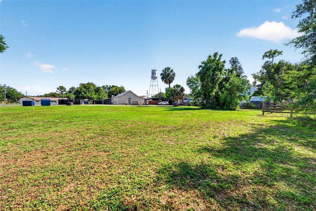 32750 Pennsylvania Avenue, San Antonio, FL 33576 Photo
