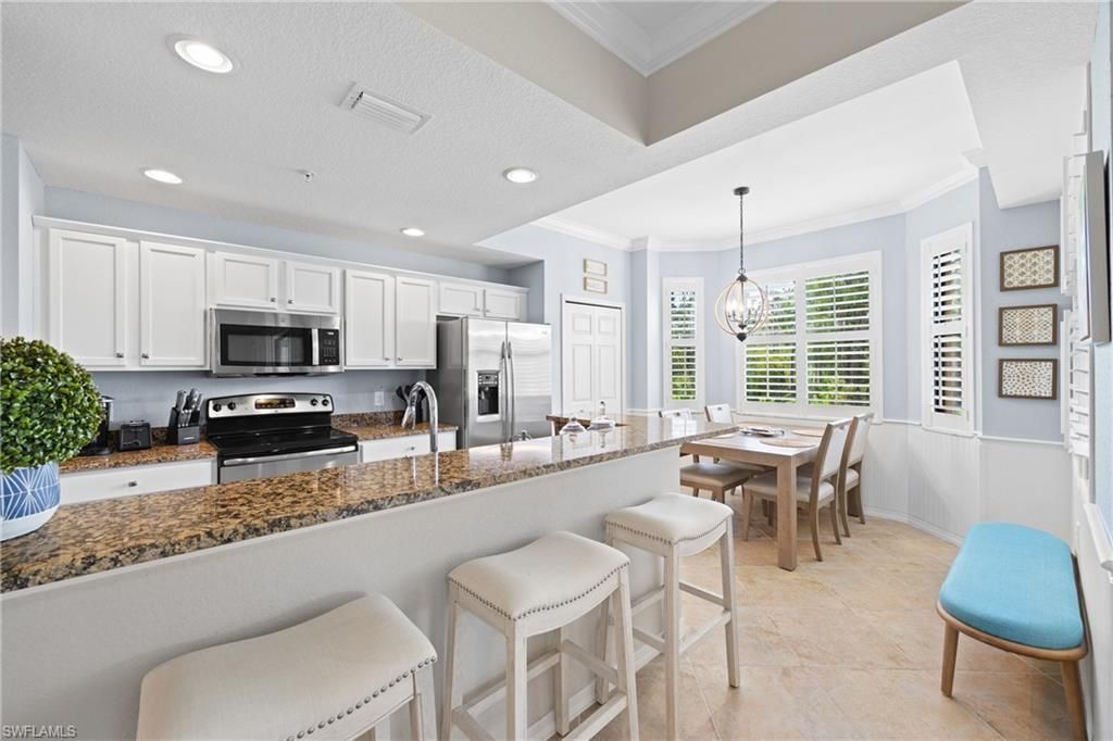 9715 Acqua Ct , Unit 116, Naples, FL 34113 Photo
