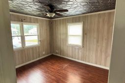 2019 Highmarket St.  photo 4