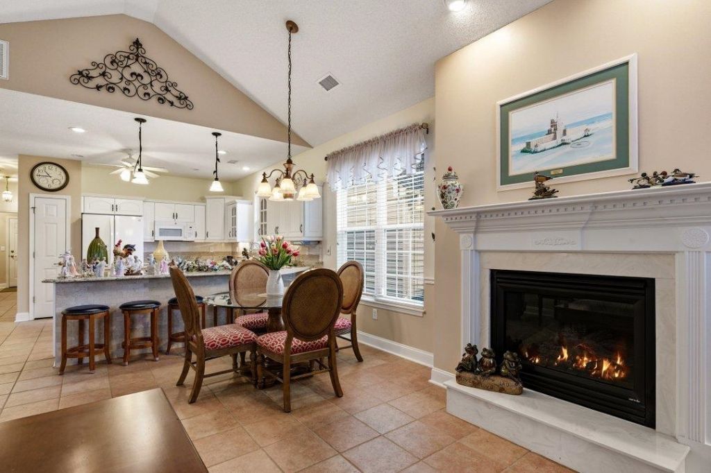 555 Sand Ridge Rd.  Photo 19