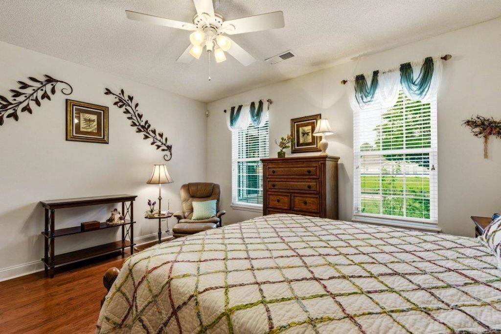 555 Sand Ridge Rd.  Photo 23