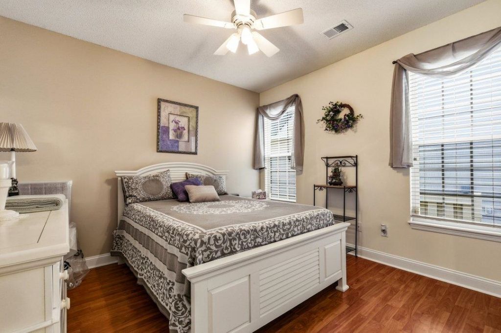 555 Sand Ridge Rd.  Photo 27
