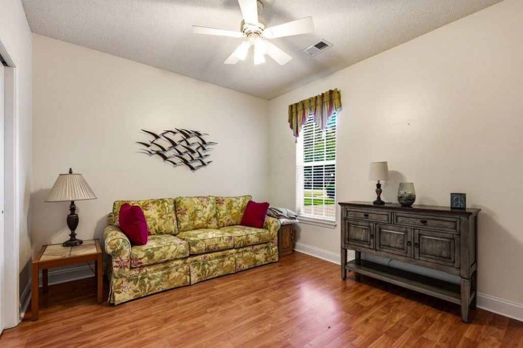 555 Sand Ridge Rd.  Photo 28