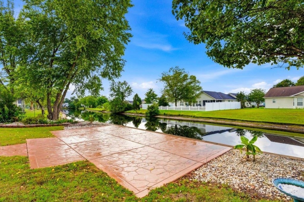 555 Sand Ridge Rd.  Photo 33