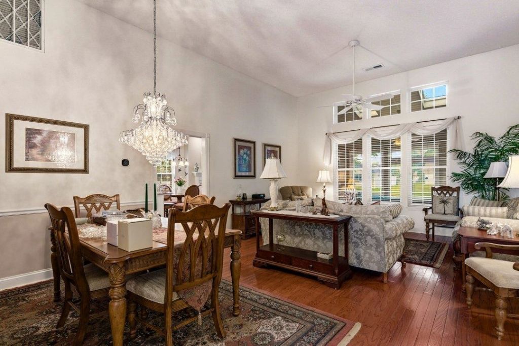 555 Sand Ridge Rd.  Photo 6