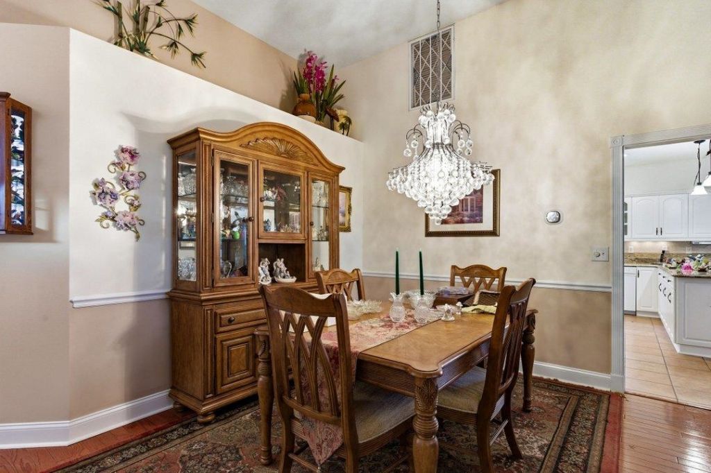 555 Sand Ridge Rd.  Photo 7
