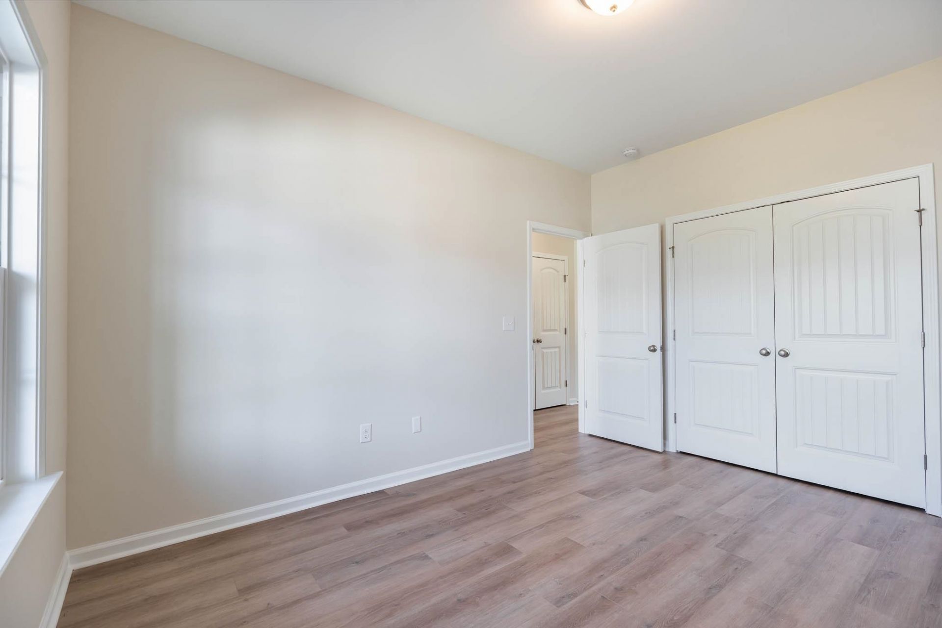 191 Stillbrook Dr. Photo 13