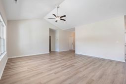 191 Stillbrook Dr. photo 4