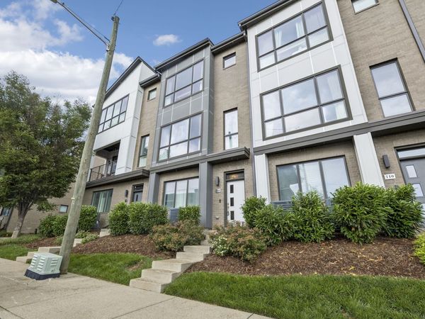 712 Melpark Dr, Nashville, TN 37204