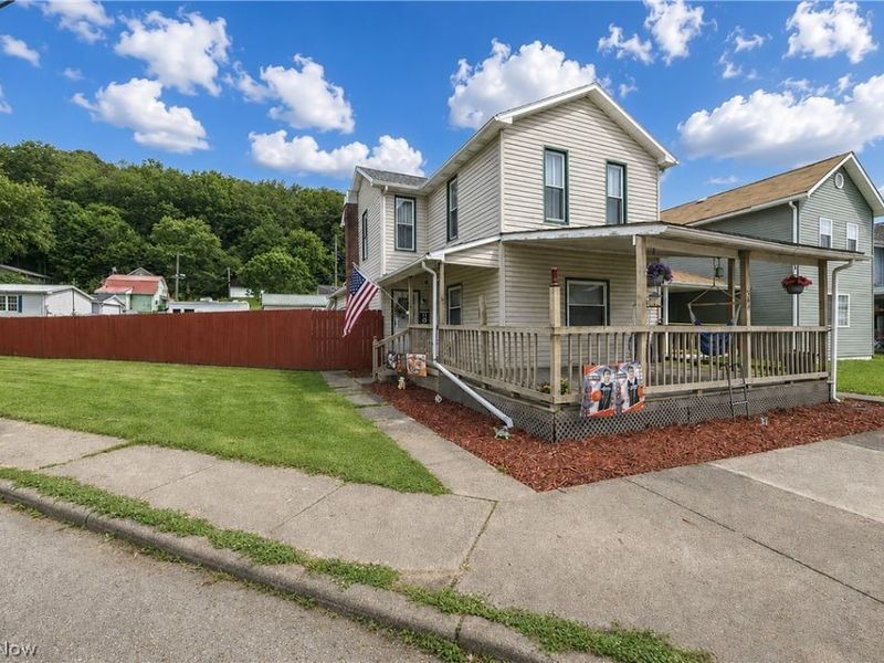 544 E High Street , Uhrichsville, OH 44683 Photo 1