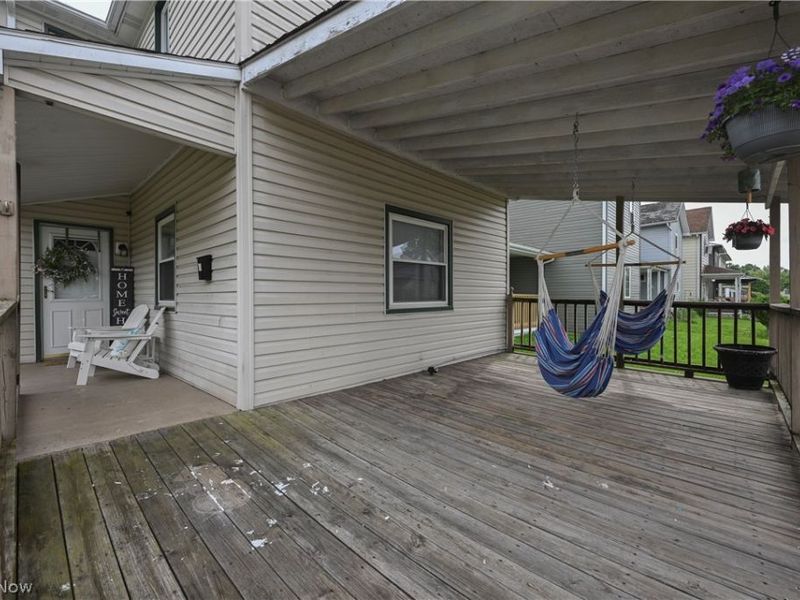 544 E High Street , Uhrichsville, OH 44683 Photo 9
