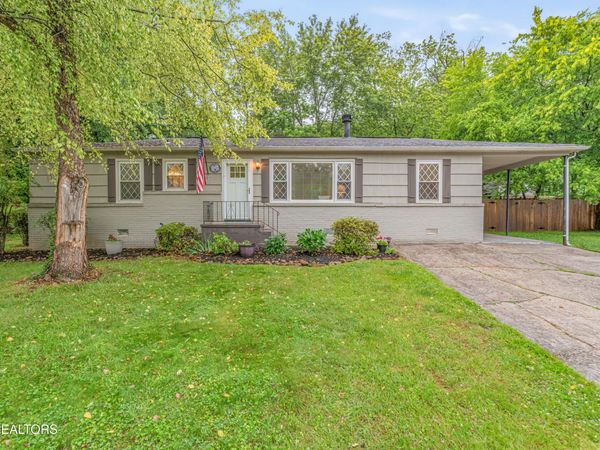 1005 Bardill Lane, Knoxville, TN 37919