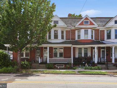 58 E BROWN STREET , NORRISTOWN, PA 19401