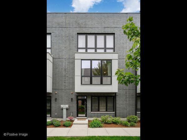 525 N Bishop Street , Unit 5, Chicago, IL 60642