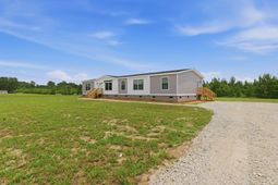 129 Rambling Lane photo 4
