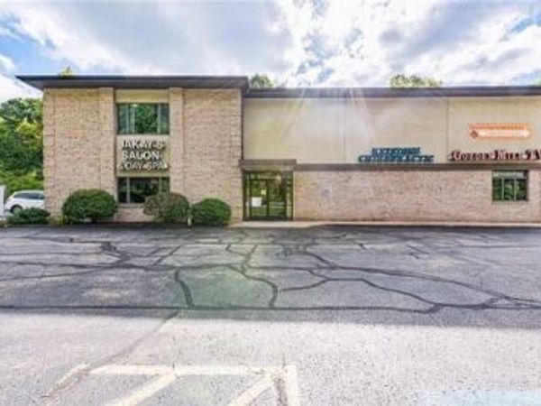 2750 Golden Mile Hwy, Plum Boro, PA 15239