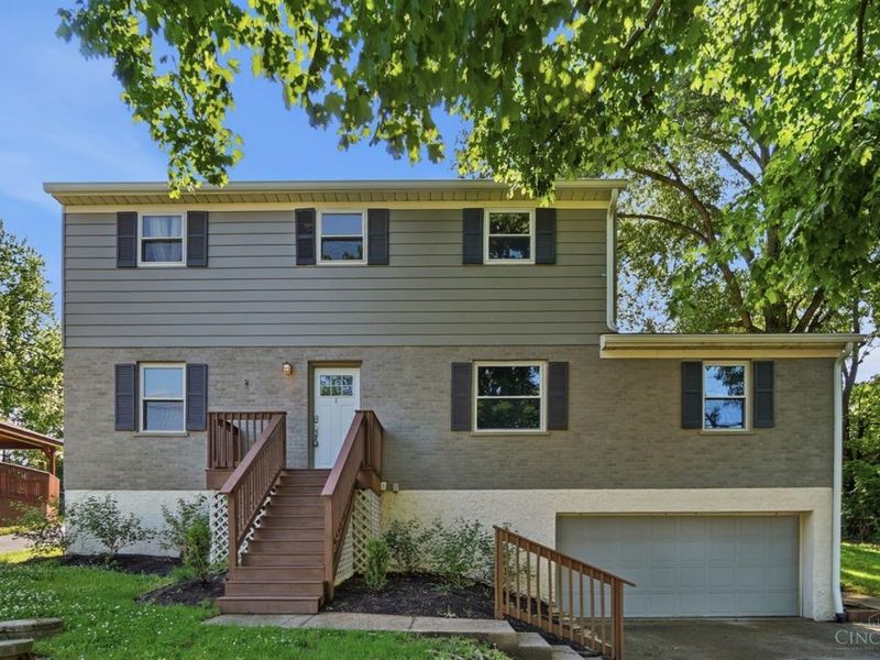 3340 Algus Lane, Cincinnati, OH 45248 Photo 1