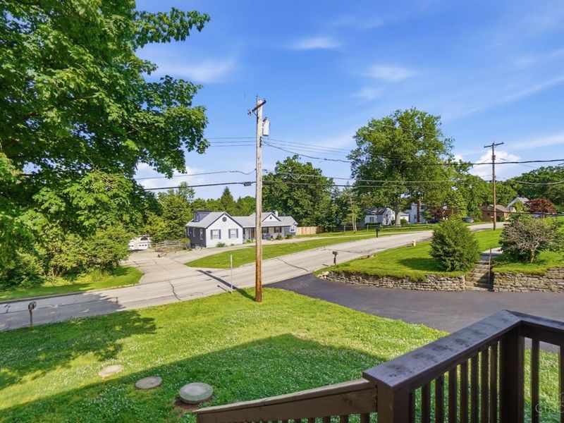 3340 Algus Lane, Cincinnati, OH 45248 Photo 5