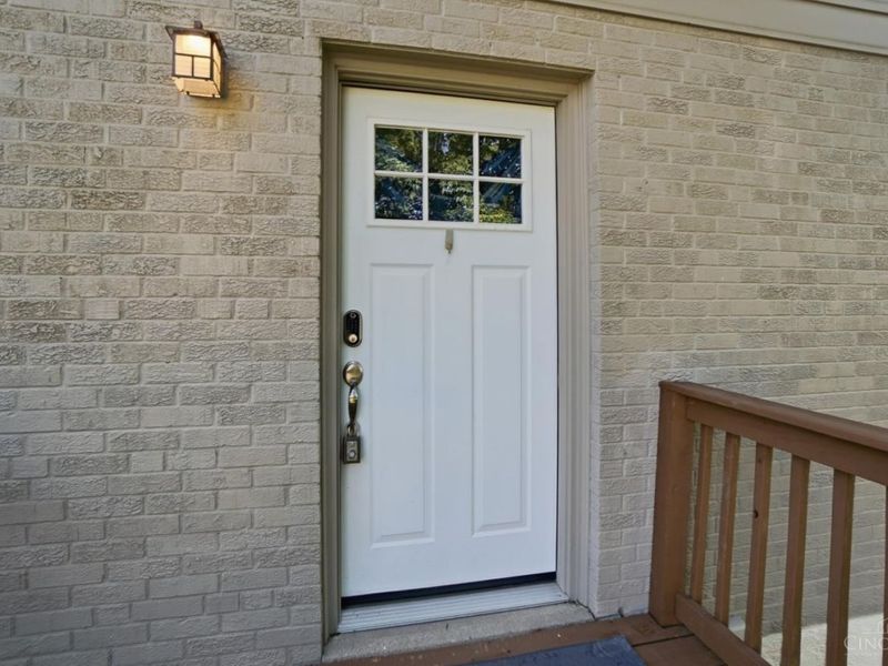 3340 Algus Lane, Cincinnati, OH 45248 Photo 6