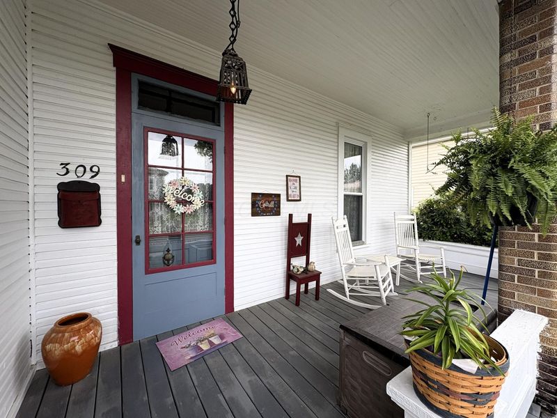 309 N Mulberry Street , Logan, OH 43138 Photo 4
