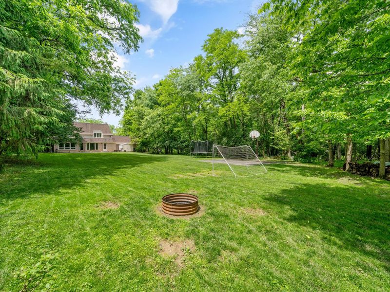 546 Indian Mound Road, Columbus, OH 43213 Photo 21
