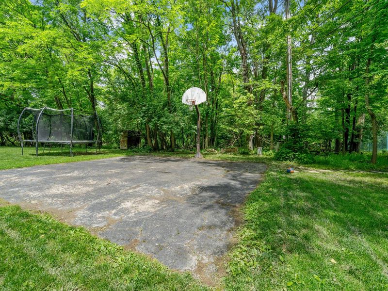 546 Indian Mound Road, Columbus, OH 43213 Photo 24