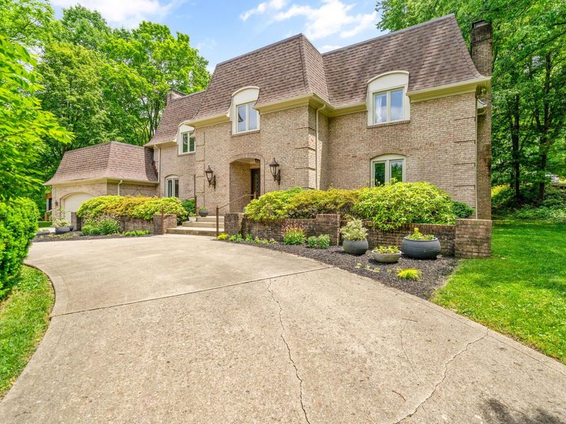 546 Indian Mound Road, Columbus, OH 43213 Photo 8