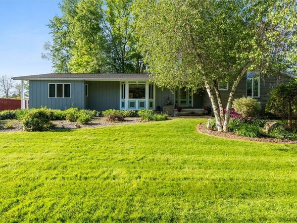 4108 Bel Harbor Drive, Liverpool, NY 13090