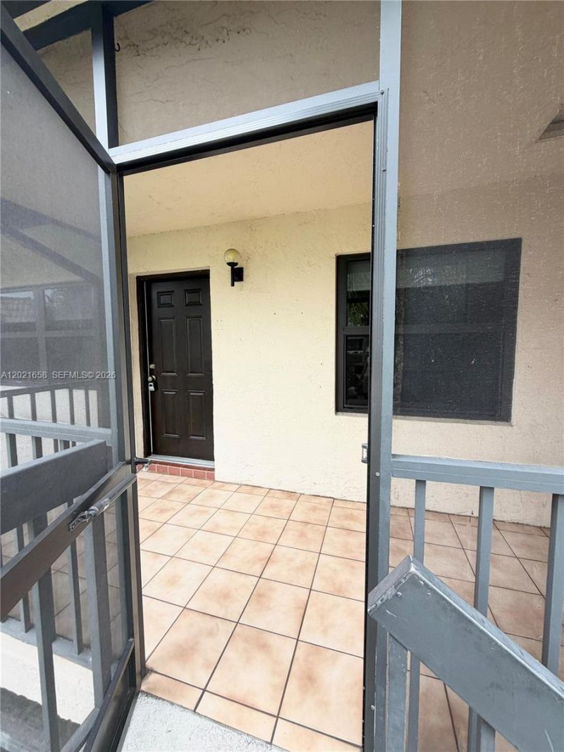 7137 Golf Colony Ct , Unit 202, Lake Worth, FL 33467 Photo