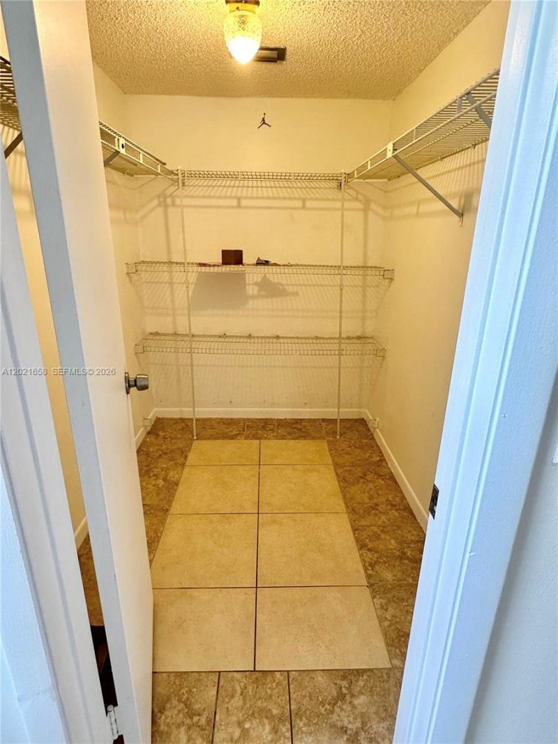 7137 Golf Colony Ct , Unit 202, Lake Worth, FL 33467 Photo