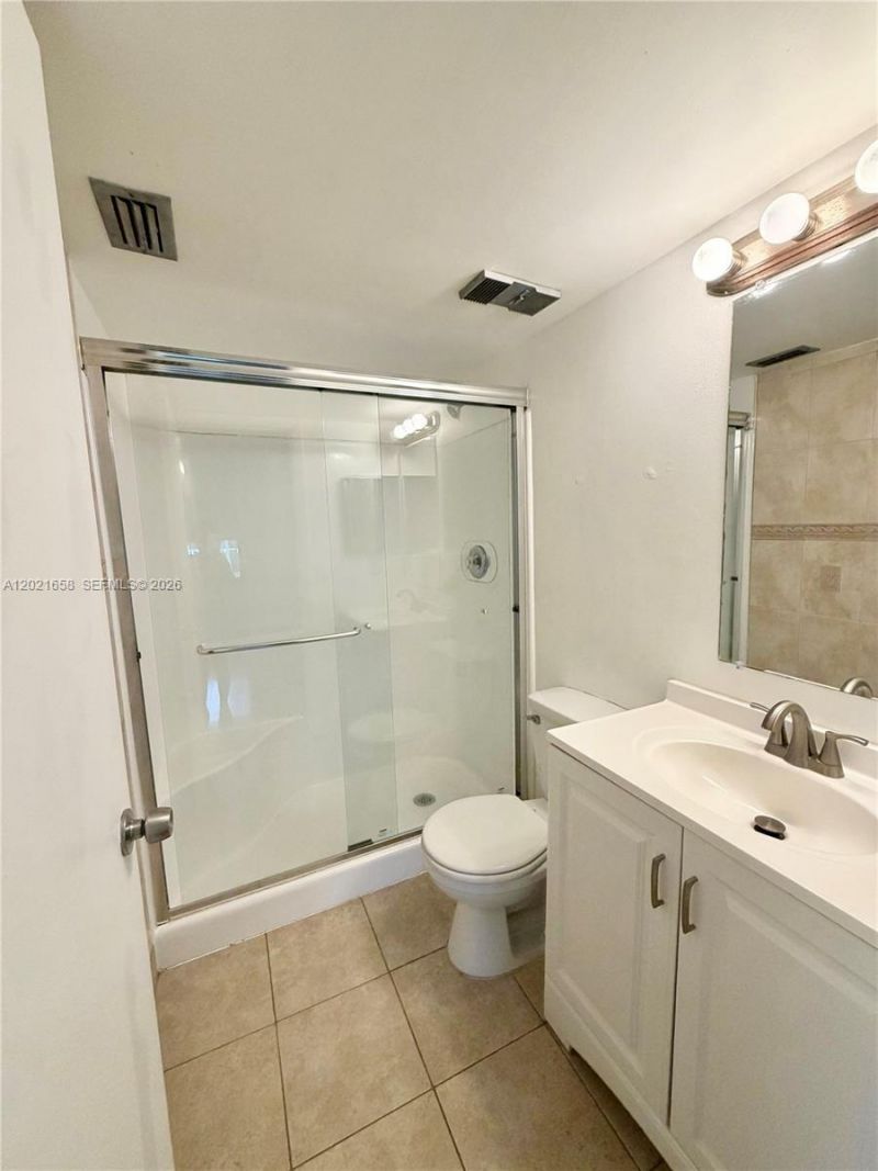 7137 Golf Colony Ct , Unit 202, Lake Worth, FL 33467 Photo