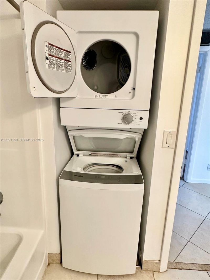 7137 Golf Colony Ct , Unit 202, Lake Worth, FL 33467 Photo