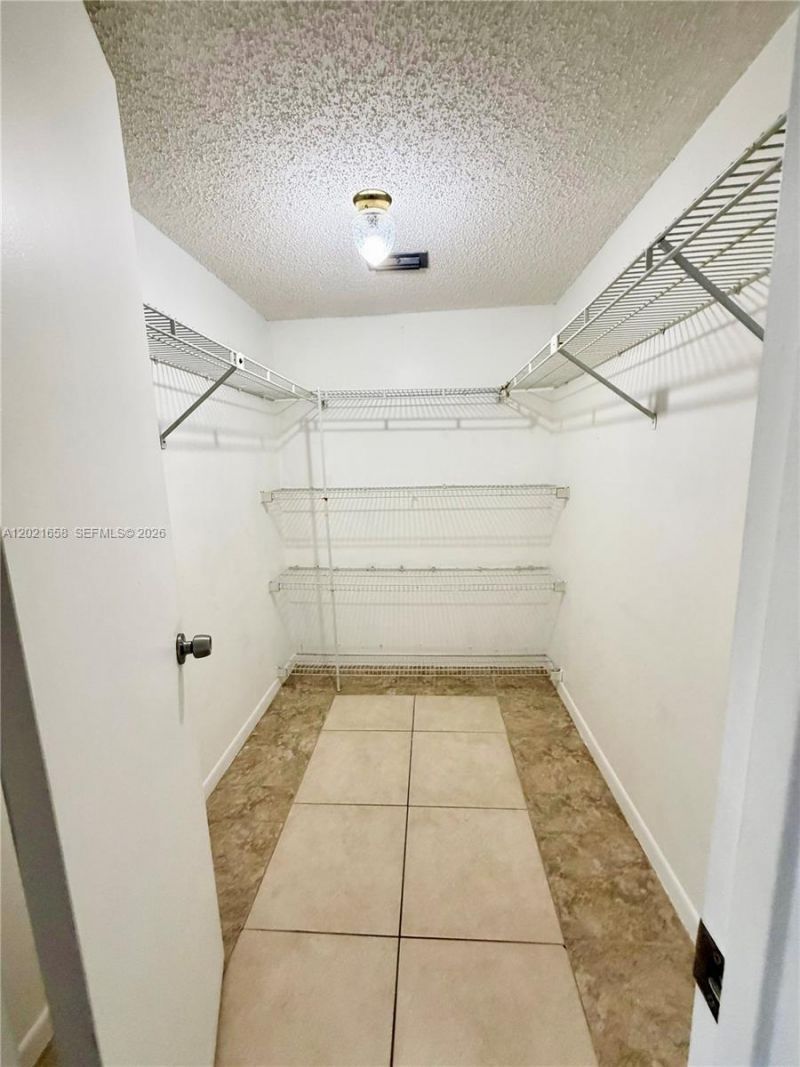 7137 Golf Colony Ct , Unit 202, Lake Worth, FL 33467 Photo