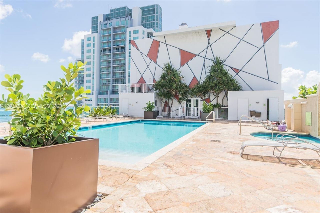 133 NE 2nd Ave , Unit 312, Miami, FL 33132 Photo