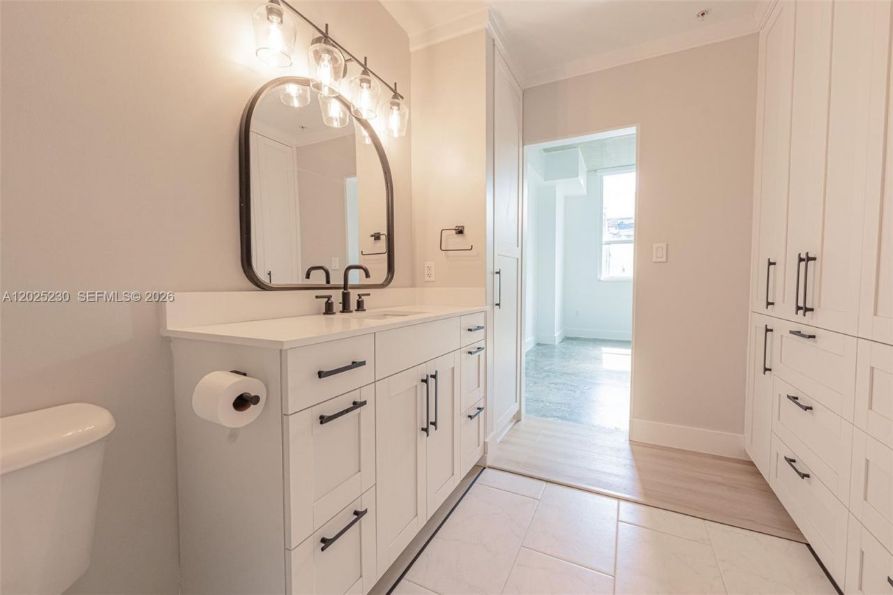 133 NE 2nd Ave , Unit 312, Miami, FL 33132 Photo