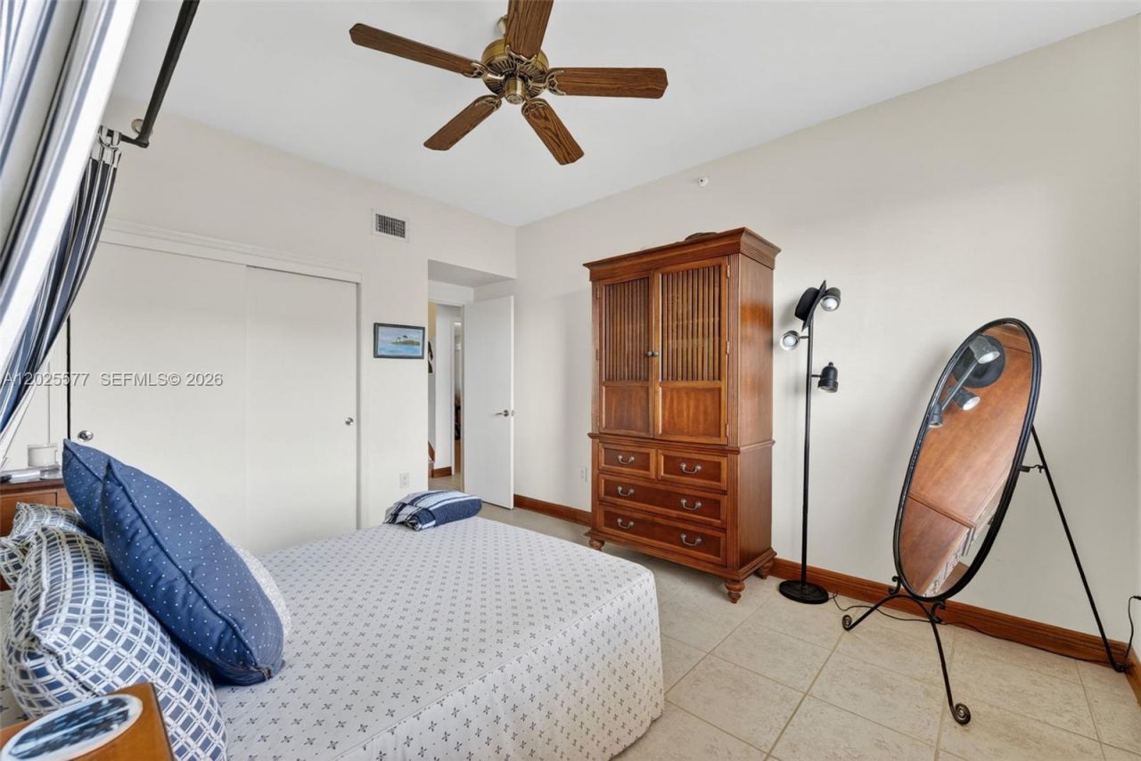 50 Ocean Lane Dr , Unit PH601, Key Biscayne, FL 33149 Photo
