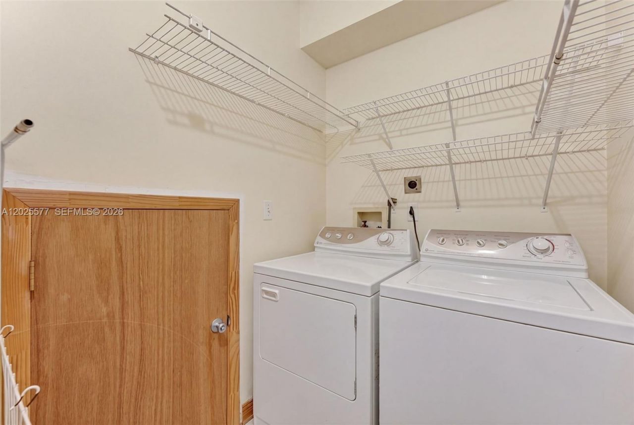 50 Ocean Lane Dr , Unit PH601, Key Biscayne, FL 33149 Photo
