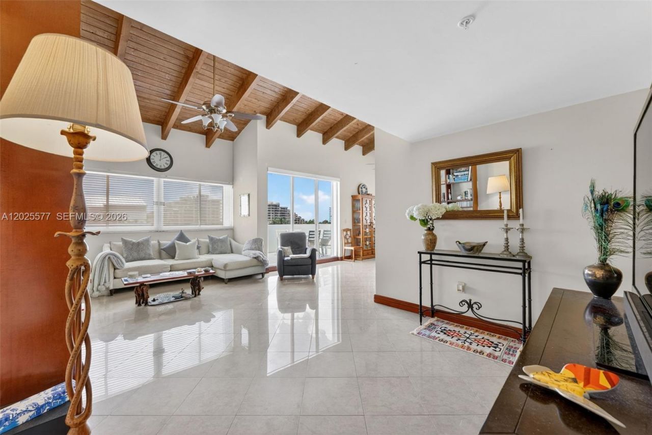 50 Ocean Lane Dr , Unit PH601, Key Biscayne, FL 33149 Photo