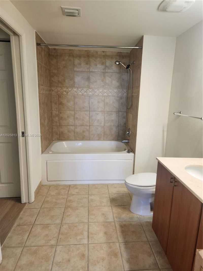 888 S Douglas Rd , Unit 1513, Coral Gables, FL 33134 Photo