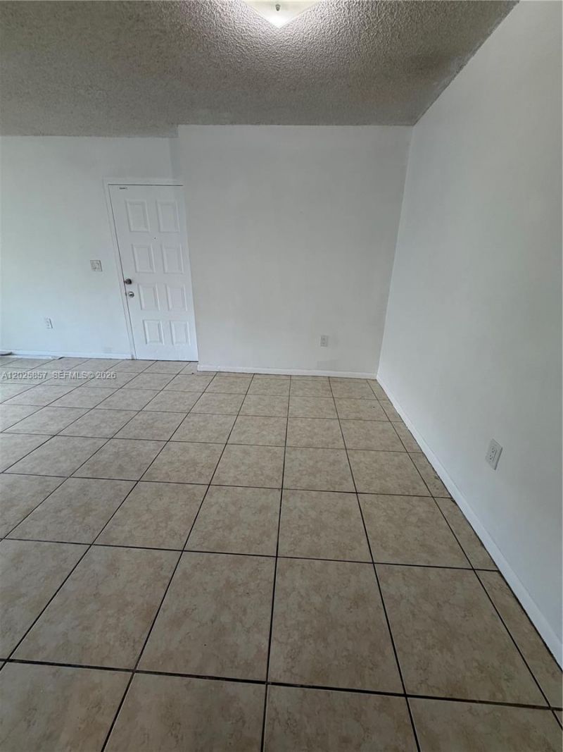 7429 SW 152nd Ave , Unit 13-205, Miami, FL 33193 Photo