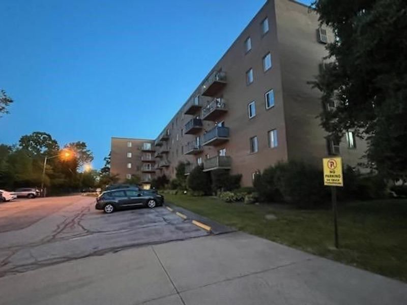 3675 Clague Road, Unit 306, North Olmsted, OH 44070 Photo 19
